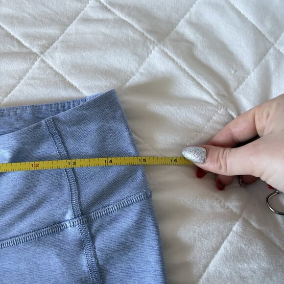 Outdoor Voices Womens Size Large Blue Warm Up Athletic 7/8 Leggings Yoga - Picture 3 of 7